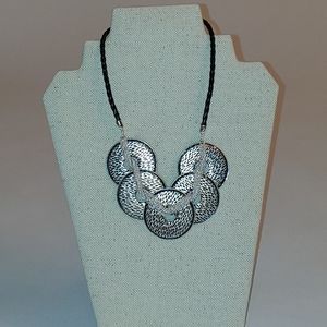 Premier Designs "Common Thread" Necklace